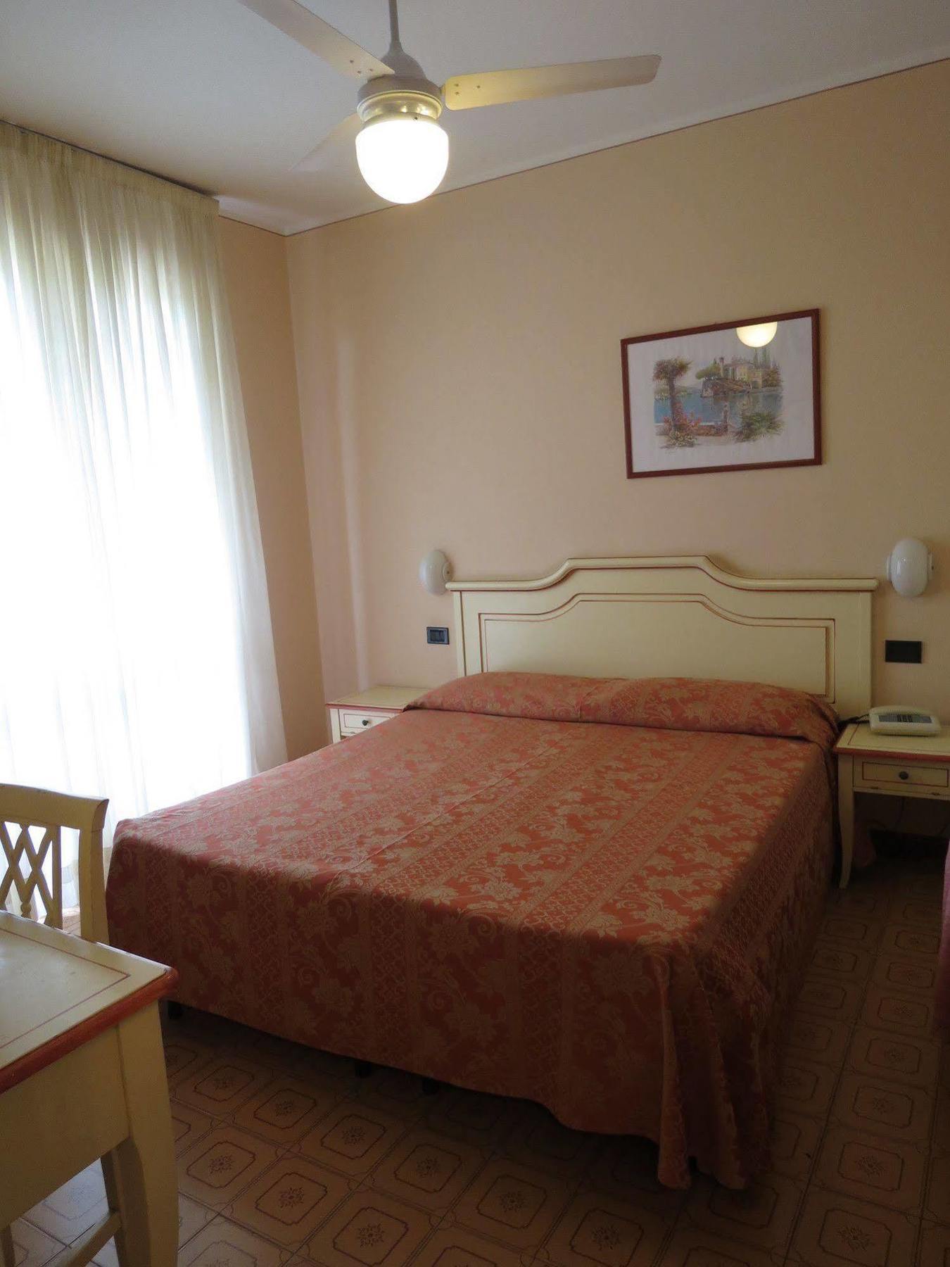 La Quiete Park Hotel Manerba del Garda Ngoại thất bức ảnh
